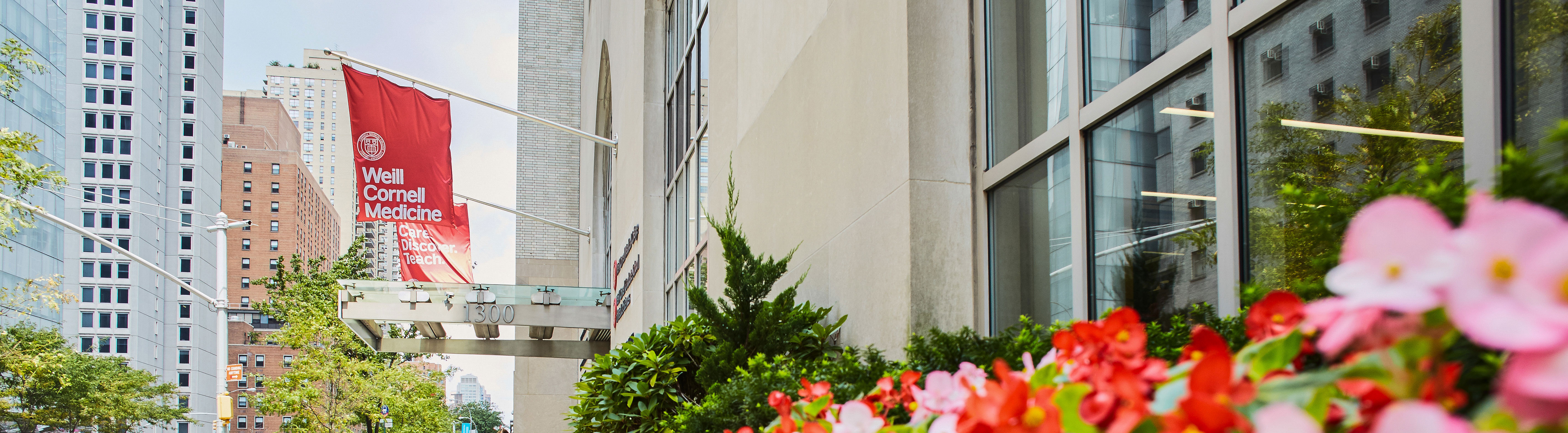 Photo of the Weill Cornell Medicine campus at 1300 York Ave.