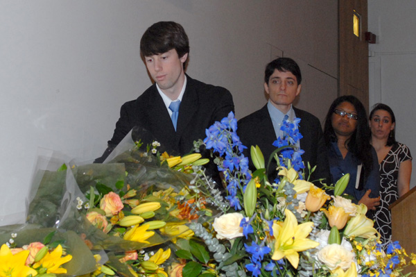 Students Honor Anatomy Donors at Memorial | Newsroom | Weill Cornell ...