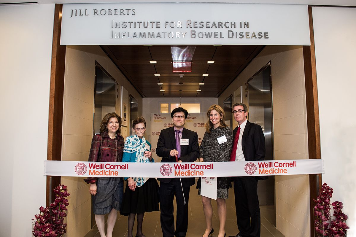 Dr. Ellen Scherl, Jill Roberts, Dr. Augustine Choi, Jessica Bibliowicz and Dr. David Artis