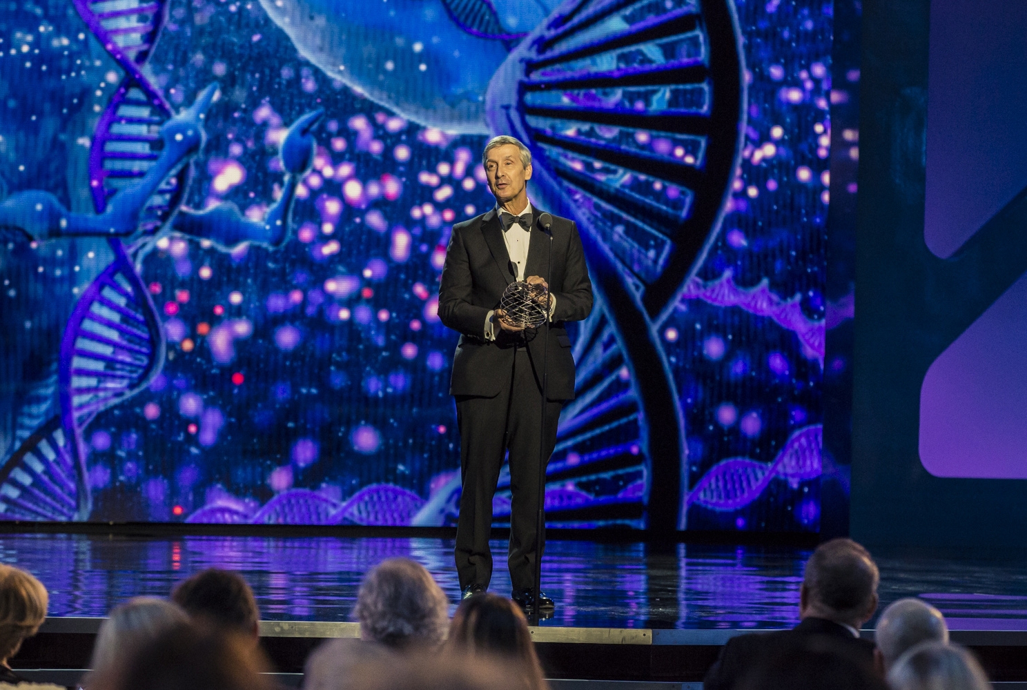 Dr. C. David Allis receives his 2015 Breakthrough Prize at NASA's Ames Research Center on Nov. 9. Photo credit: Justin Bishop/Breakthrough Prize Foundation
