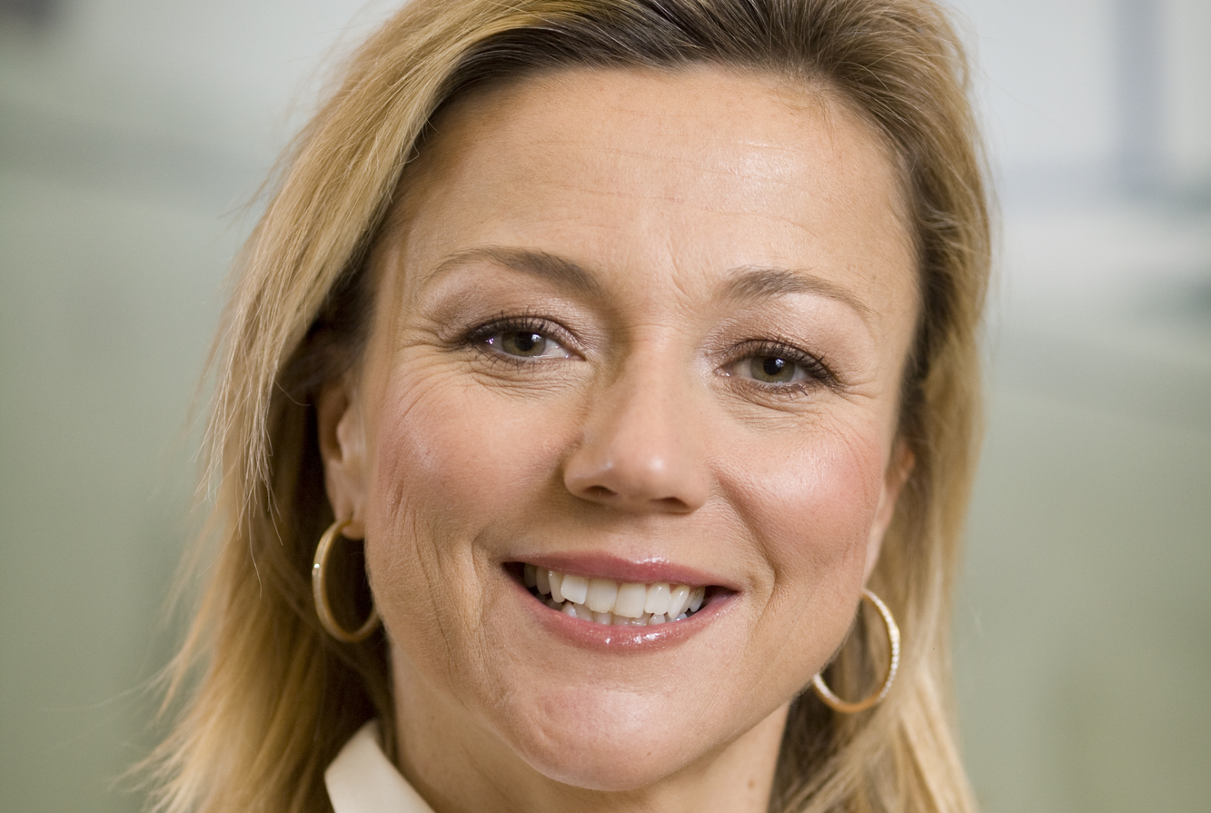 Dr. Holly Andersen