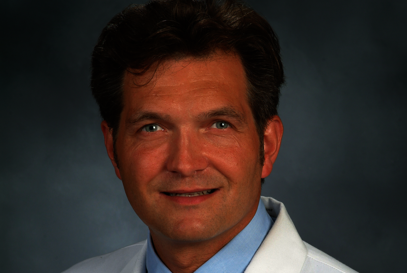 1 Million Gift Establishes the Leonard and Fleur Harlan Clinical