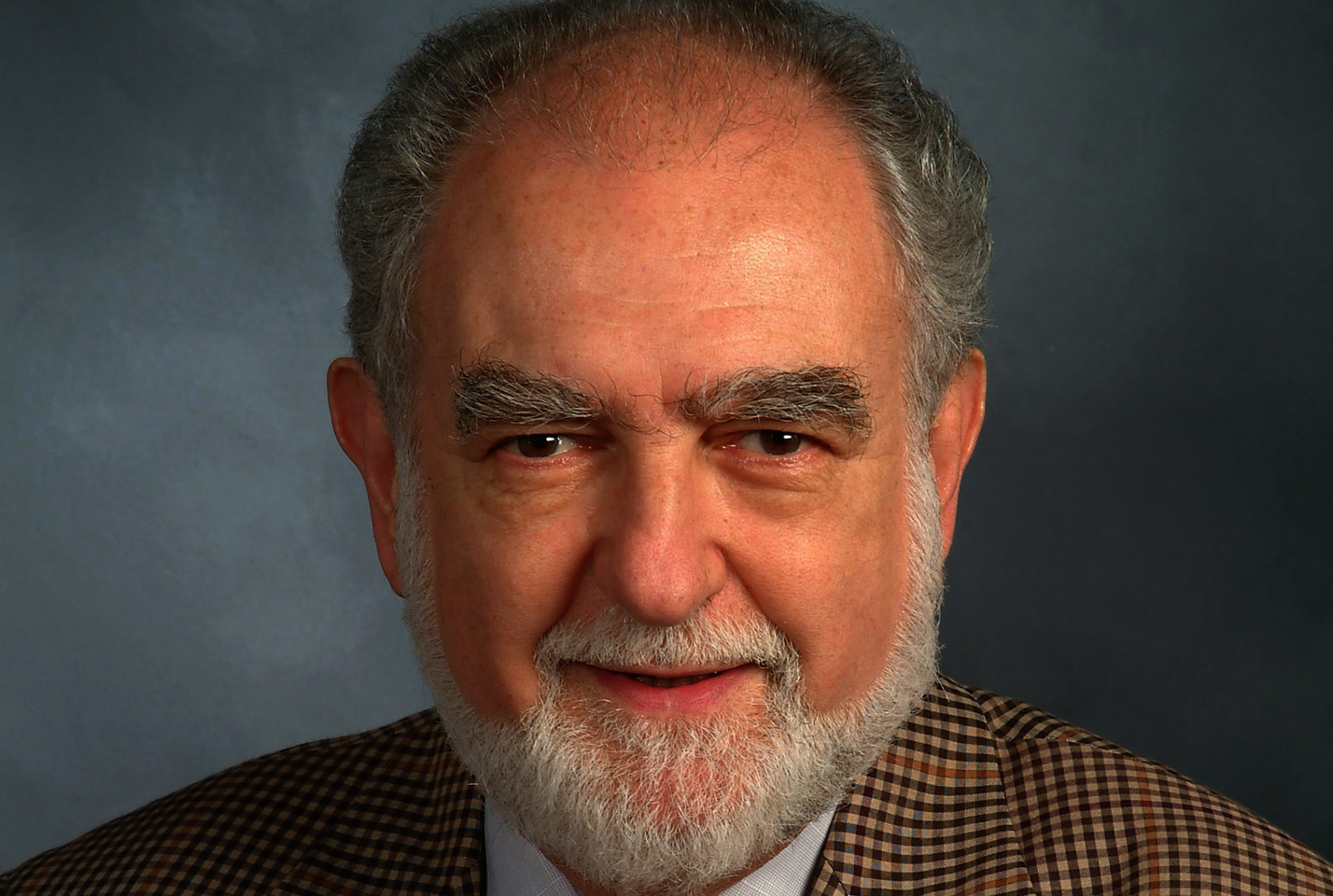 Dr. Roberto Levi