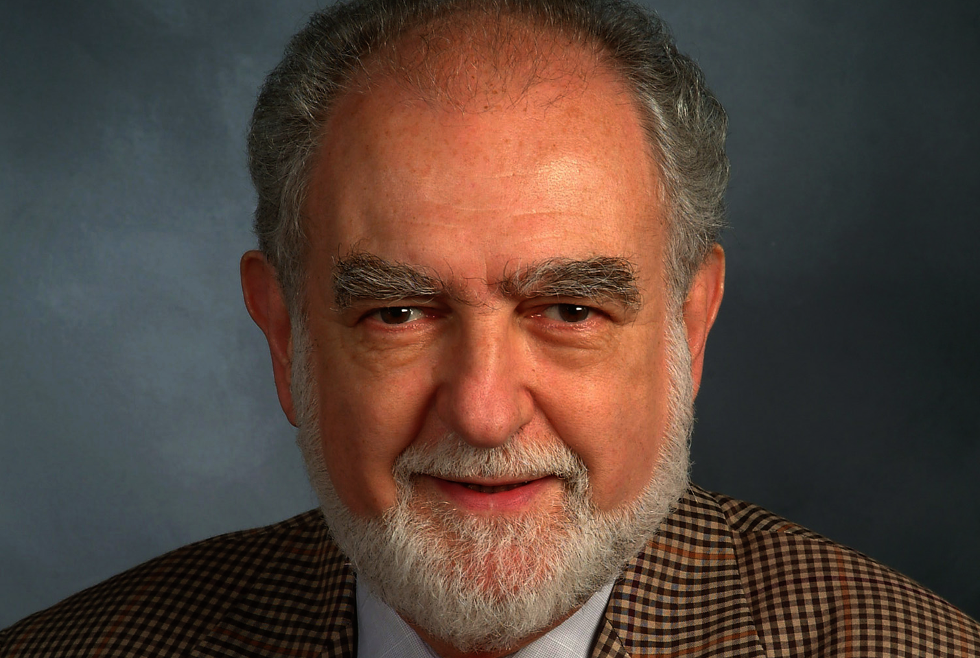 Dr. Roberto Levi