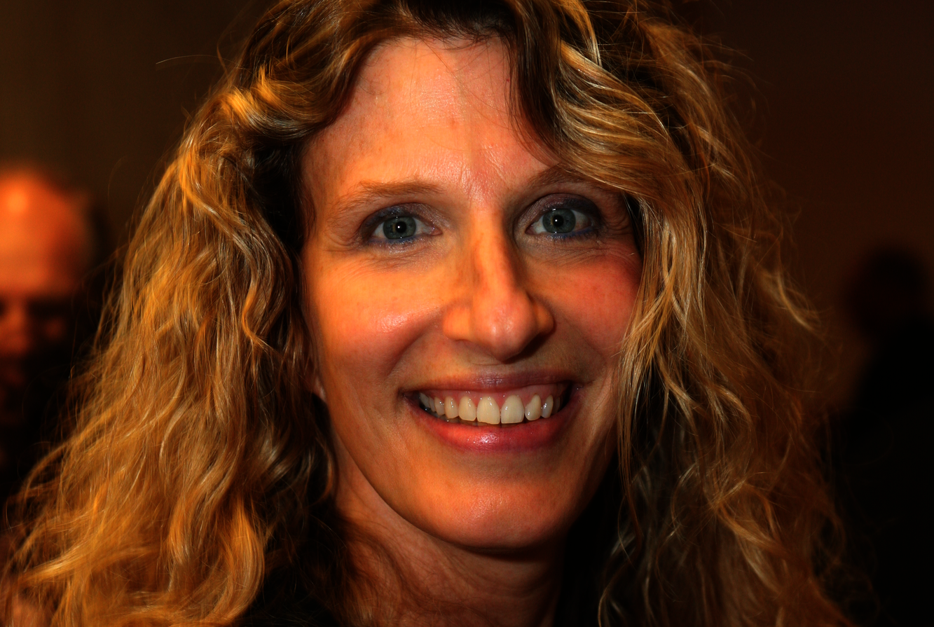 Dr. Anne Moscona