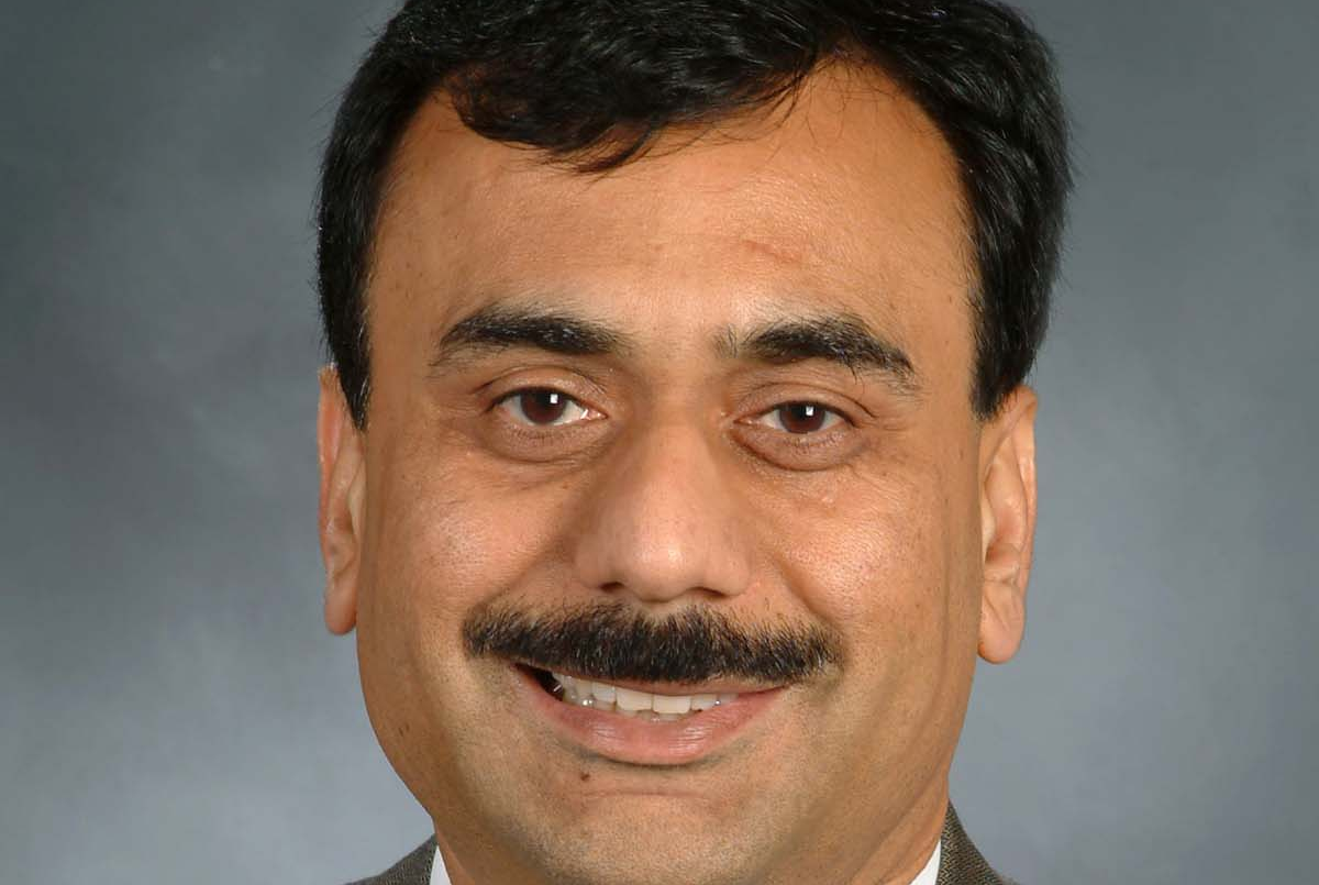 Dr. Ashutosh Tewari