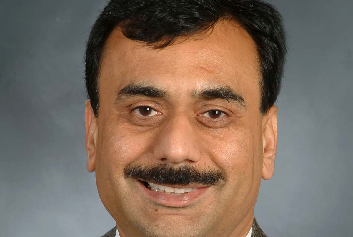 Dr. Ashutosh Tewari