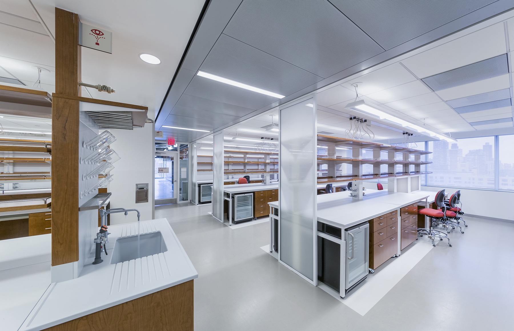 advanced medical research laboratories