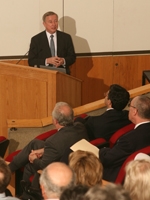 Dean Antonio Gotto speaks for the State of the Medical College and Graduate School address.