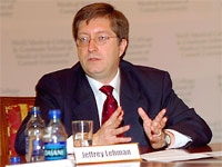 President Lehman at press briefing in the Uris Faculty Room.
