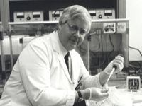 Dr. Hugh Robertson