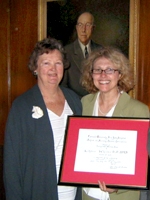 Recipient of the 2004 Distinguished Nursing Alumni Award, Kathleen Wheeler, with Alumni Association board member Evelynn Clark Gioiella