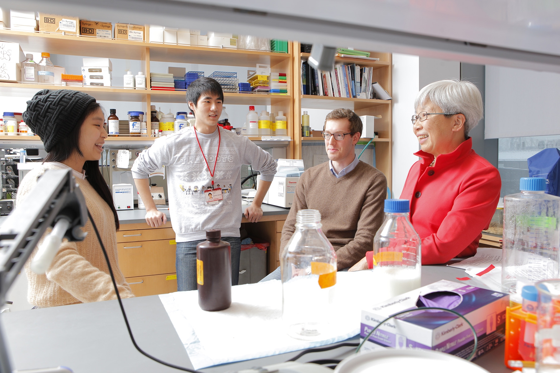 Dr. Szeto with Bonnie Quach, Wesley Chao and Bill Mills